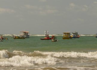 Onde comer em Porto de Galinhas|PE O visual de Porto de Galinhas com seus barcos coloridos