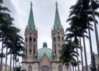 Catedral da Sé, patrimônio histórico de São Paulo Catedral da Sé São Paulo