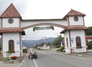 Rodeio, um passeio pela cidade dos anjos Rodeio Santa Catarina Cidade dos Anjos Pórtico